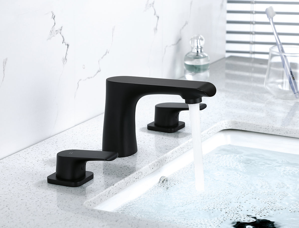 Essenza™ Widespread Bathroom Faucet - 1.2 GPM